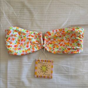 Kulani Kinis V Strapless Bandeau Bikini‎ Top NWT size small Coco mango